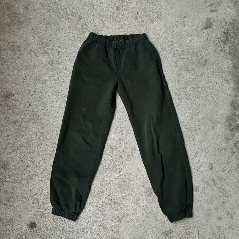 brandy melville green sweatpants